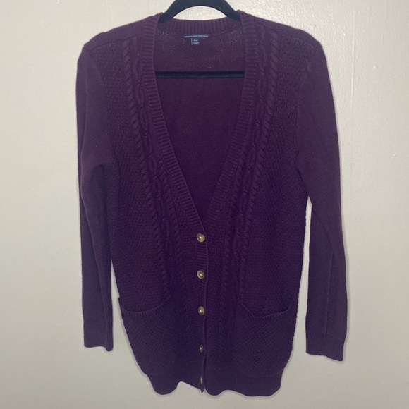 🐚American Eagle Plum colored button up sweater! - Picture 7 of 7